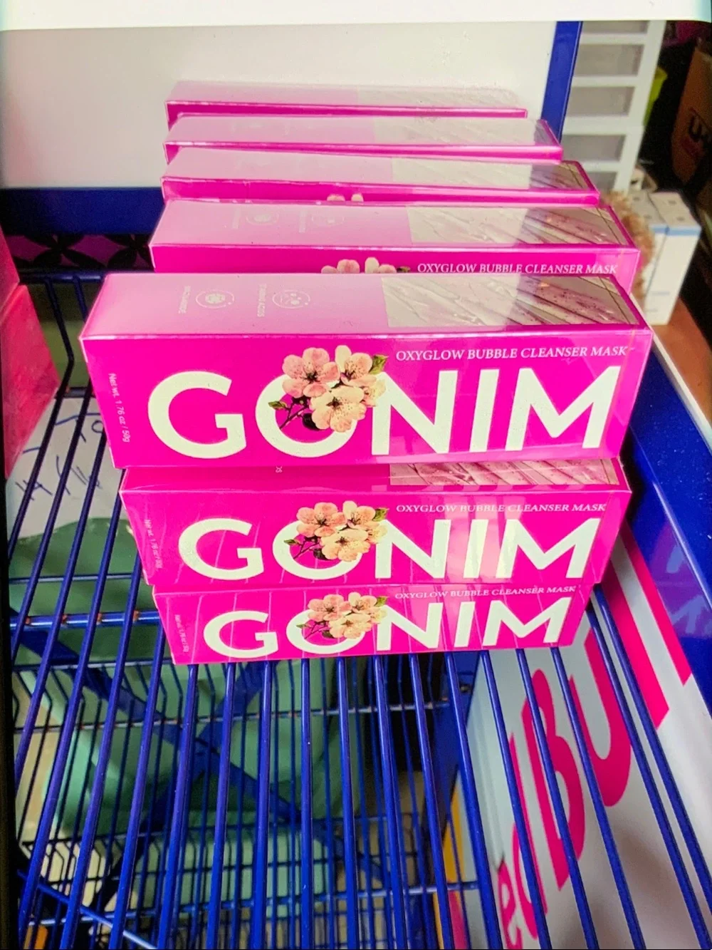 15 GONIM Oxyglow Bubble Cleanser Mask - Bright Pink Box
